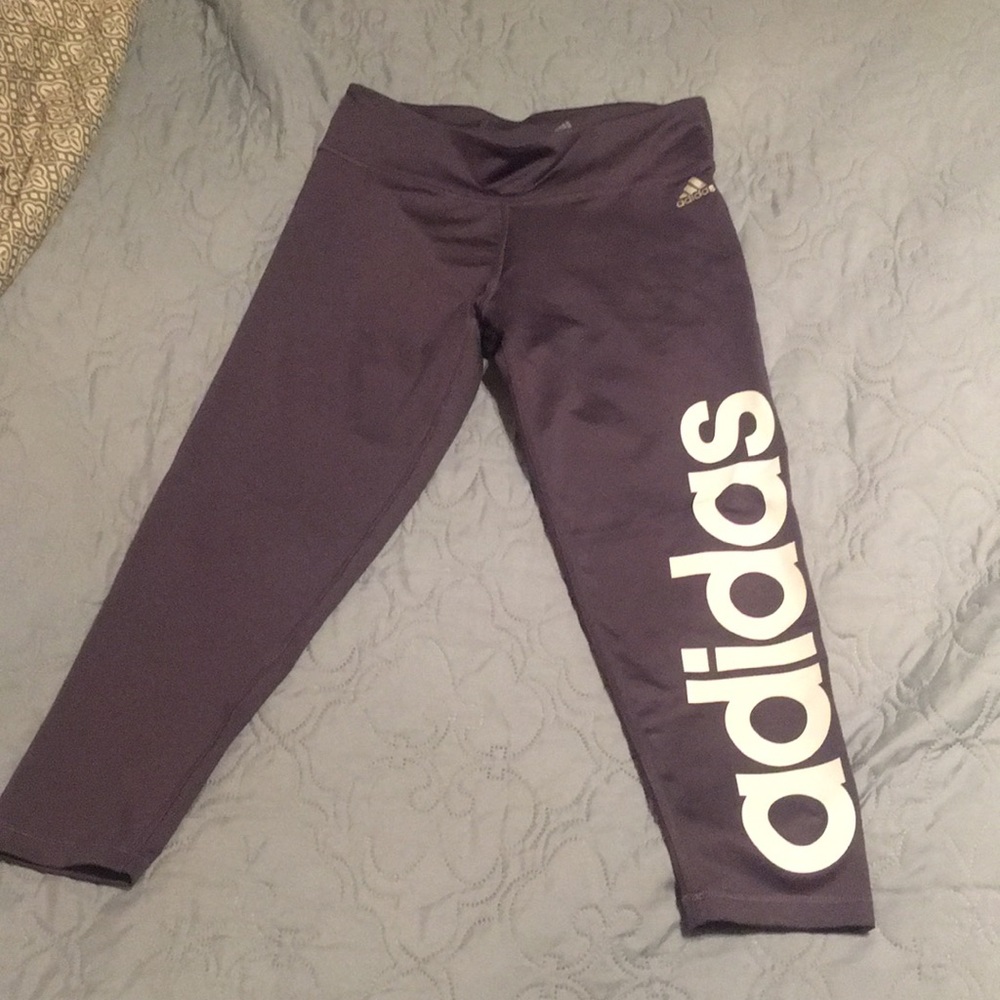 Cropped Adidas leggings